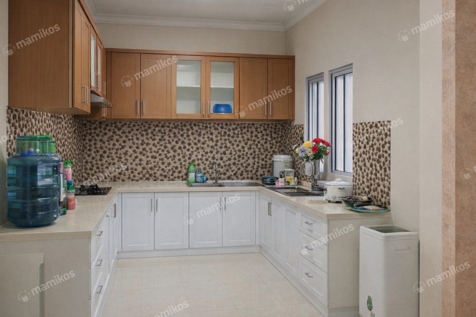 Rumah 4 Kamar Tidur 5 Kamar Mandi 2 Lantai Cibubur Jakarta Timur - Photo 5