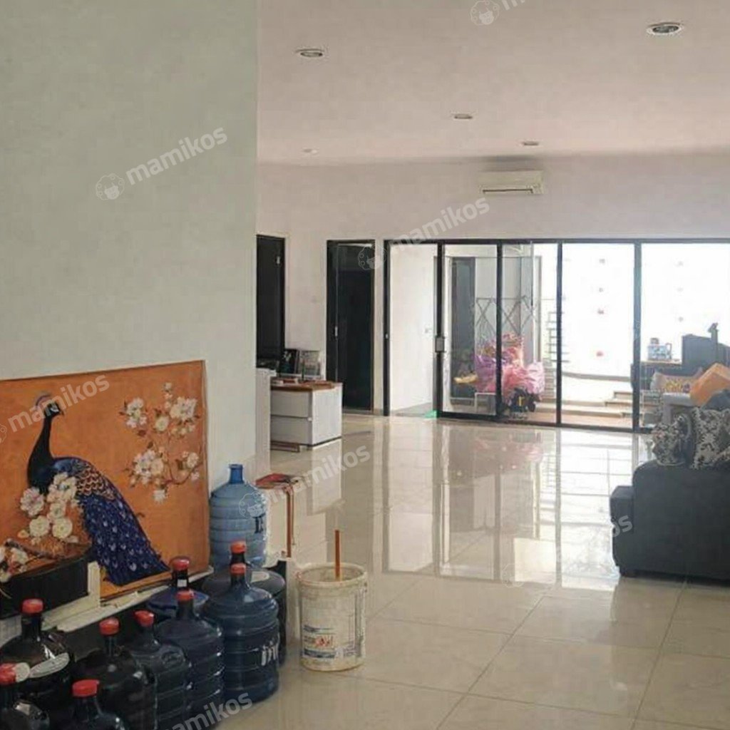 Rumah Sertifikat SHM 4 Kamar Tidur 2 Kamar Mandi Sunrise Garden Jakarta Barat - Photo 2