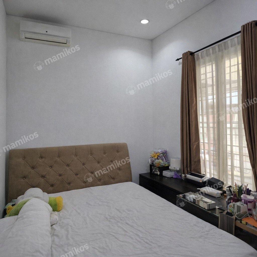 Rumah Sertifikat SHM 3 Kamar Tidur 3 Kamar Mandi Daan Mogot Jakarta Barat - Photo 3