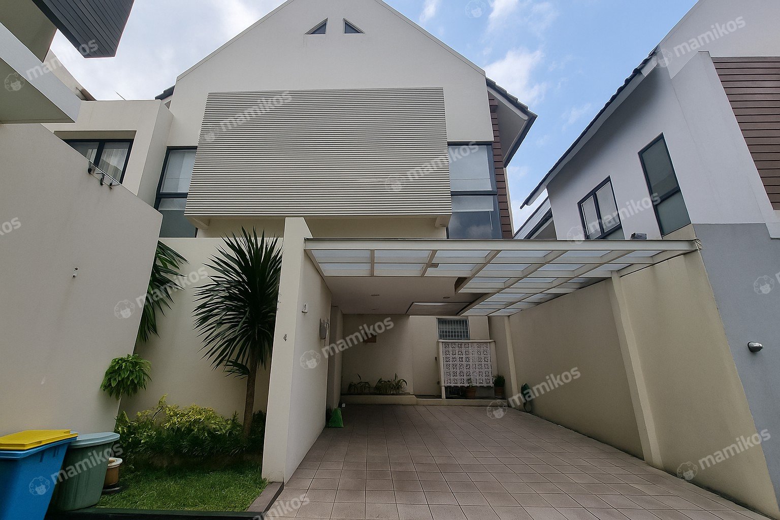 Rumah Sertifikat SHM 5 Kamar Tidur 4 Kamar Mandi Cilandak Jakarta Selatan