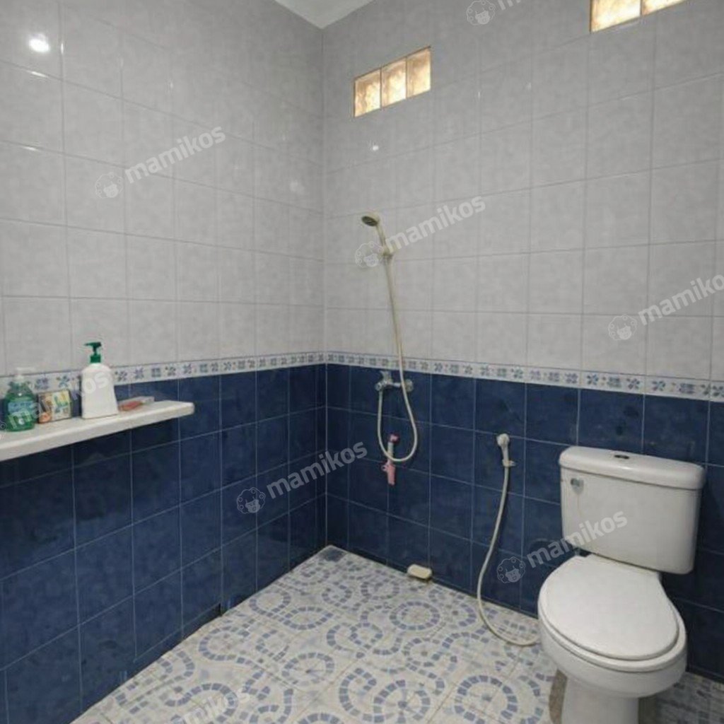 Rumah 4 Kamar Tidur 3 Kamar Mandi 2 Lantai Kebon Jeruk Jakarta Barat - Photo 5