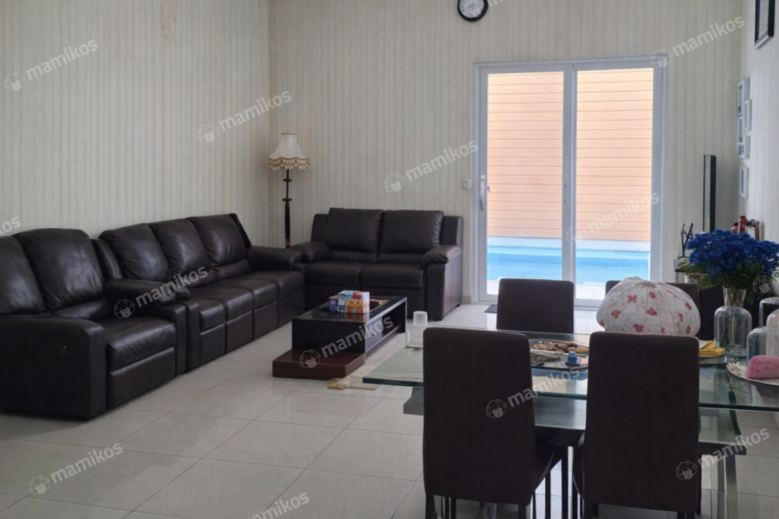 Rumah Sertifikat SHM 3 Kamar Tidur 3 Kamar Mandi Pantai Indah Kapuk Jakarta Utara