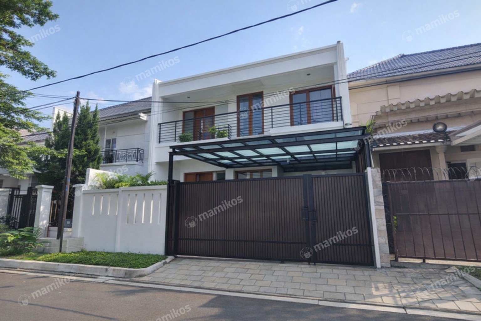 Rumah Sertifikat SHM 3 Kamar Tidur 3 Kamar Mandi Pondok Indah Jakarta Selatan