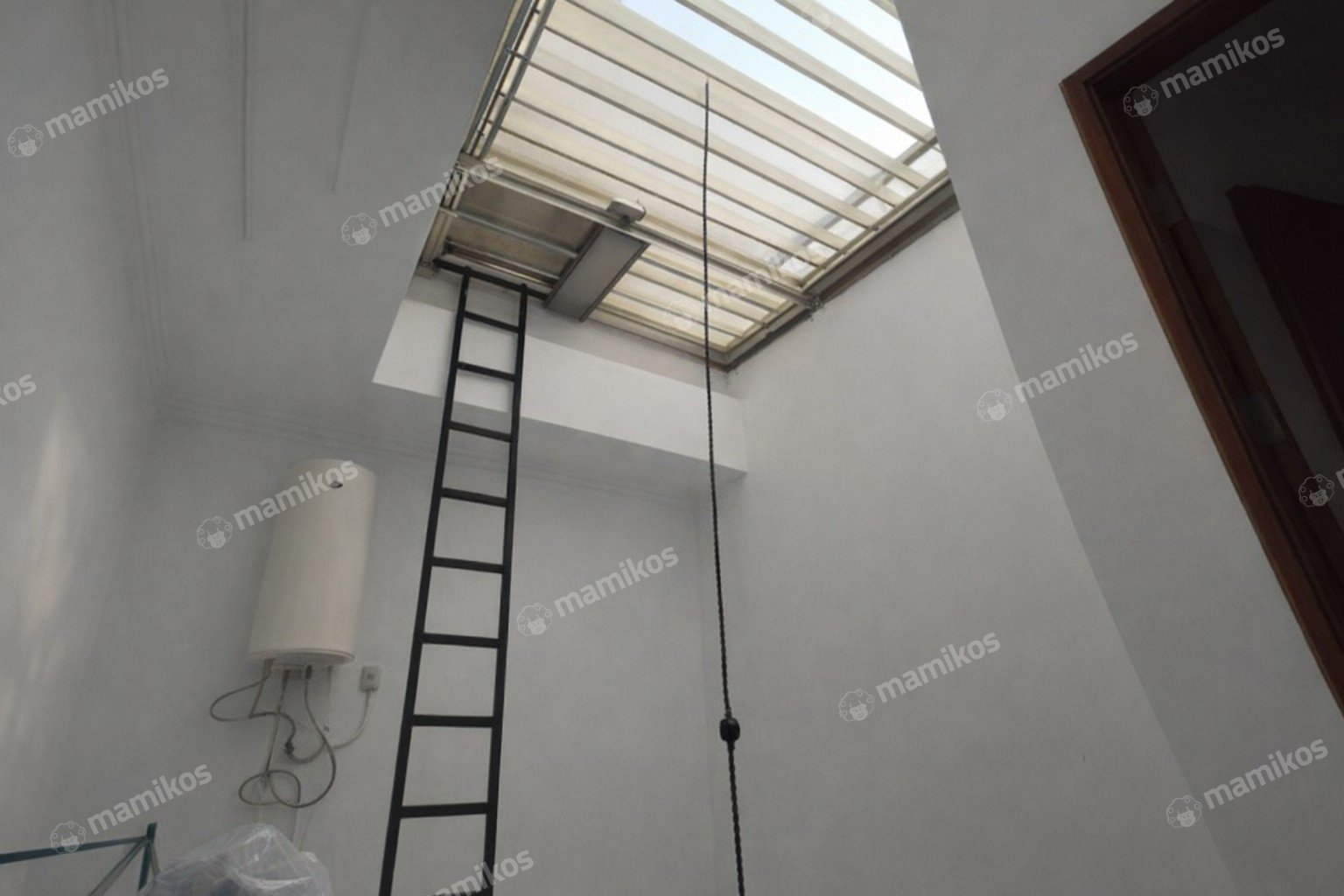 Rumah Sertifikat SHM 3 Kamar Tidur 3 Kamar Mandi Pondok Indah Jakarta Selatan - Photo 5