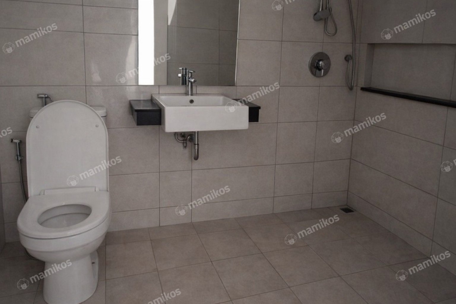 Rumah Sertifikat SHM 3 Kamar Tidur 2 Kamar Mandi Duri Kosambi Jakarta Barat - Photo 2