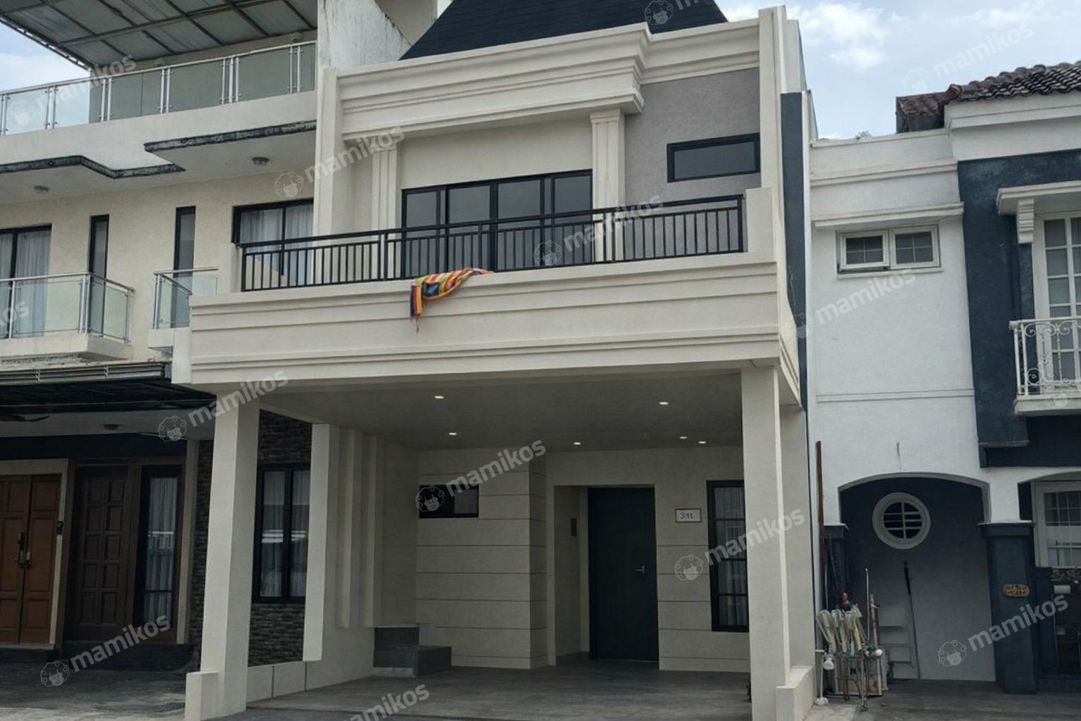 Rumah Sertifikat SHM 3 Kamar Tidur 2 Kamar Mandi Citra Garden Jakarta Barat