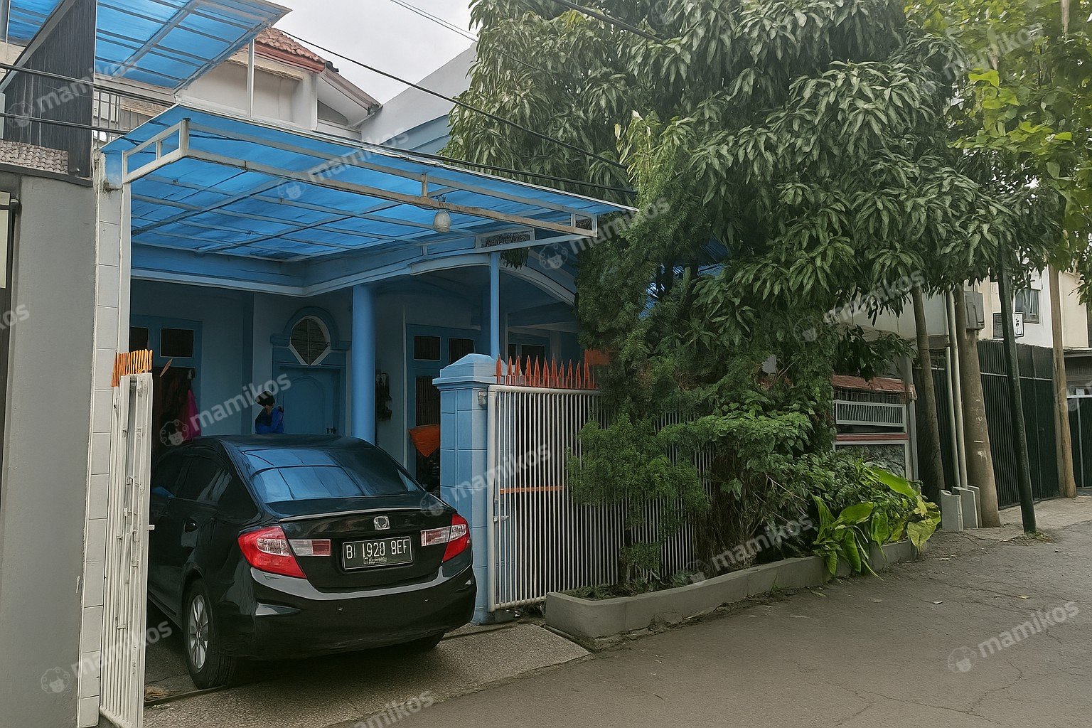 Rumah Sertifikat SHM 4 Kamar Tidur 3 Kamar Mandi Kebon Jeruk Jakarta Barat