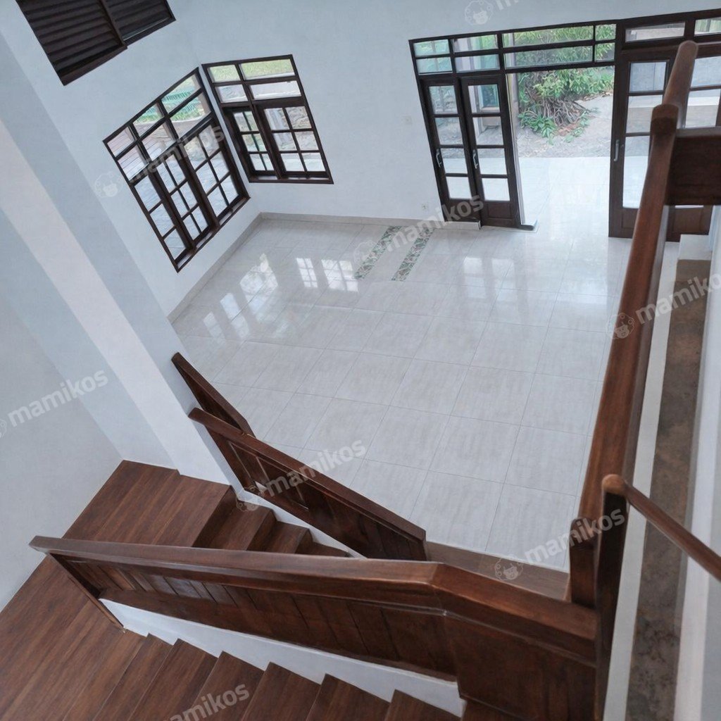 Rumah Sertifikat SHM 3 Kamar Tidur 3 Kamar Mandi Joglo Jakarta Barat - Photo 3