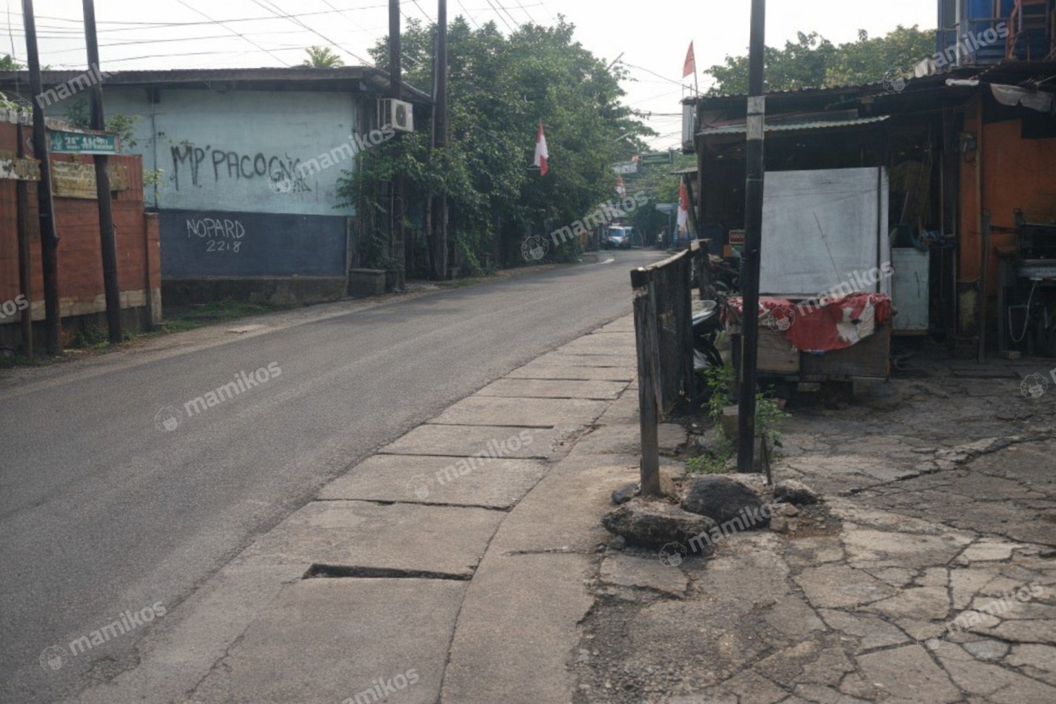 Rumah Sertifikat SHM 4 Kamar Tidur 3 Kamar Mandi Lebak Bulus Jakarta Selatan - Photo 2