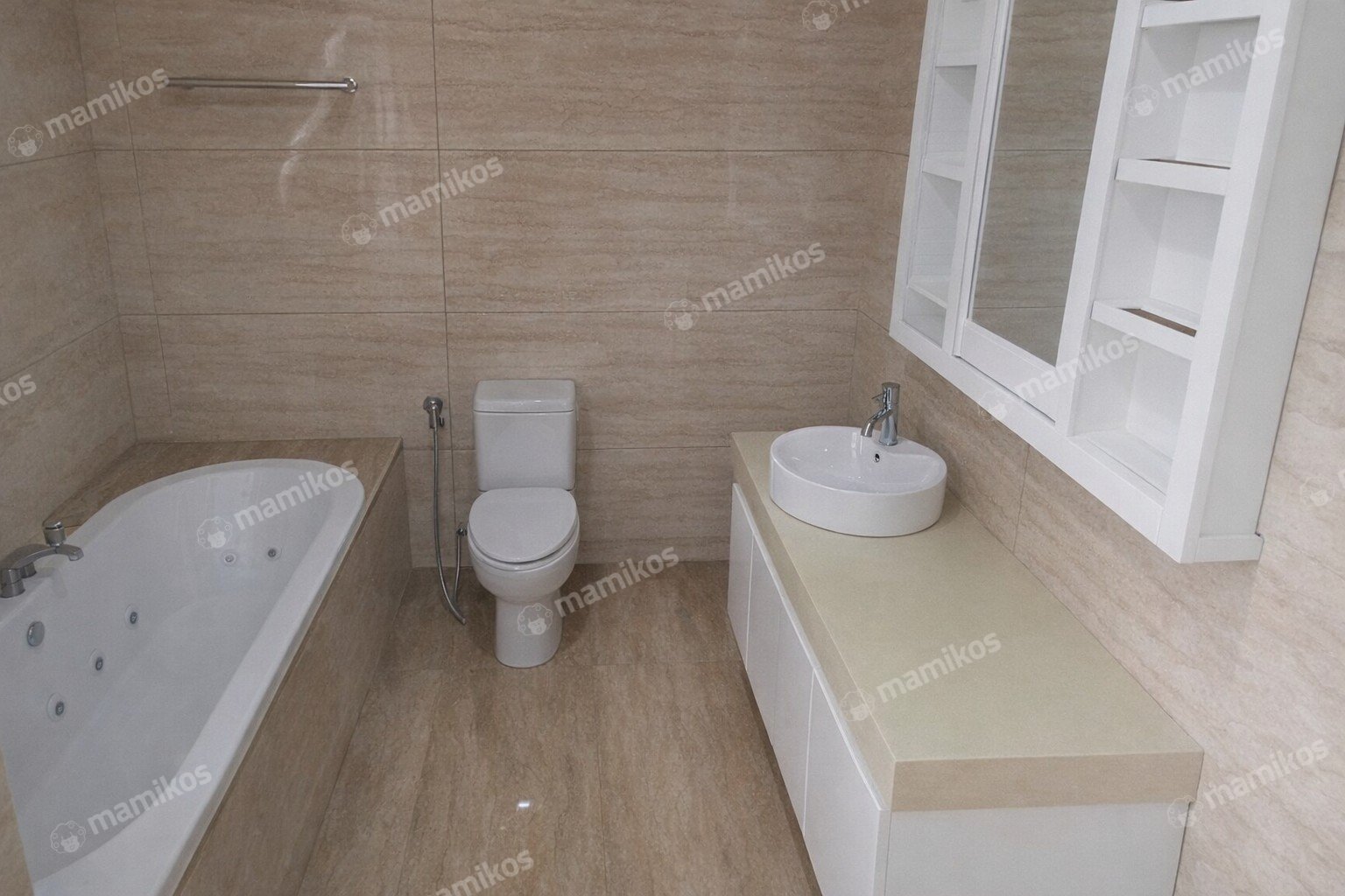 Rumah Sertifikat SHM 5 Kamar Tidur 4 Kamar Mandi Lebak Bulus Jakarta Selatan - Photo 3