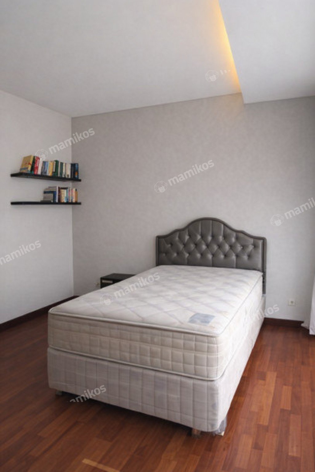 Rumah Sertifikat SHM 5 Kamar Tidur 4 Kamar Mandi Lebak Bulus Jakarta Selatan - Photo 4