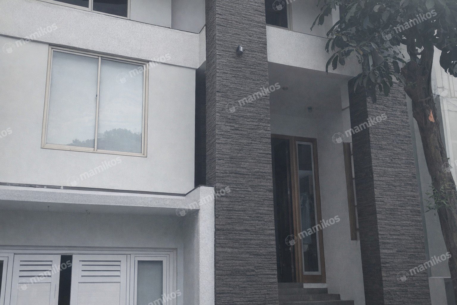 Rumah Sertifikat SHM 4 Kamar Tidur 4 Kamar Mandi Pantai Indah Kapuk Jakarta Utara