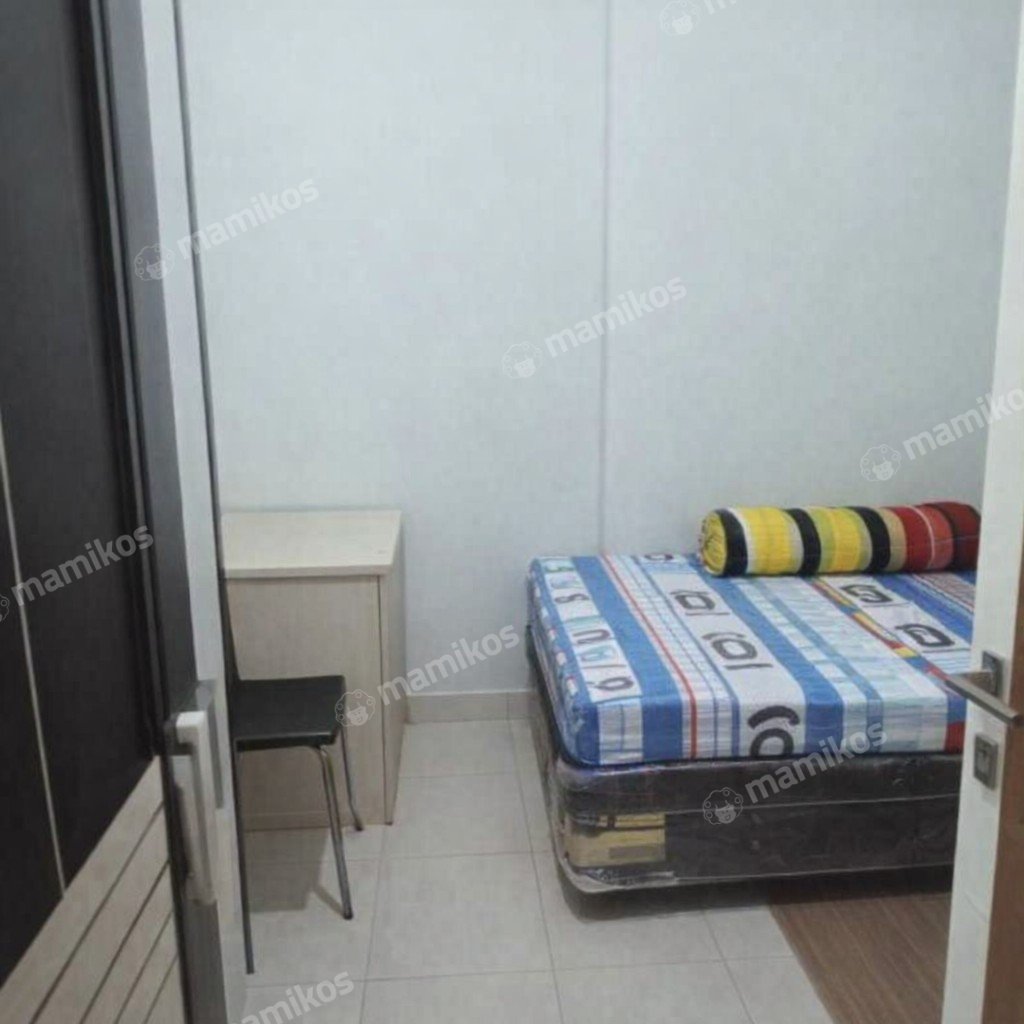 Rumah 34 Kamar Tidur 33 Kamar Mandi 2 Lantai Kemanggisan Jakarta Barat - Photo 3