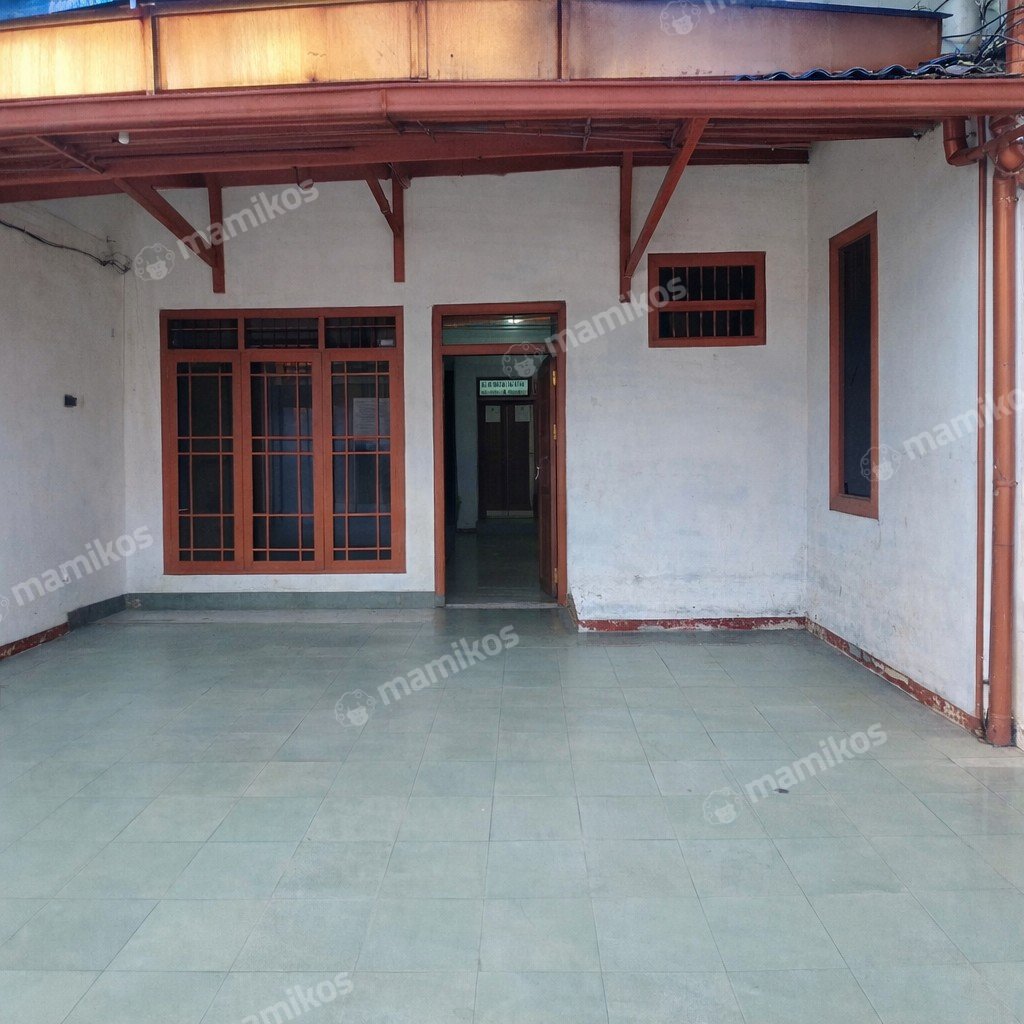 Rumah Sertifikat SHM 4 Kamar Tidur 4 Kamar Mandi Kayu Putih Jakarta Timur - Photo 3