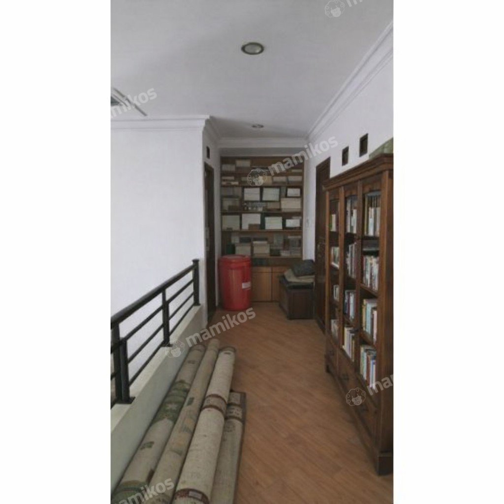 Rumah Sertifikat SHM 5 Kamar Tidur 7 Kamar Mandi Kebayoran Baru Jakarta Selatan - Photo 4