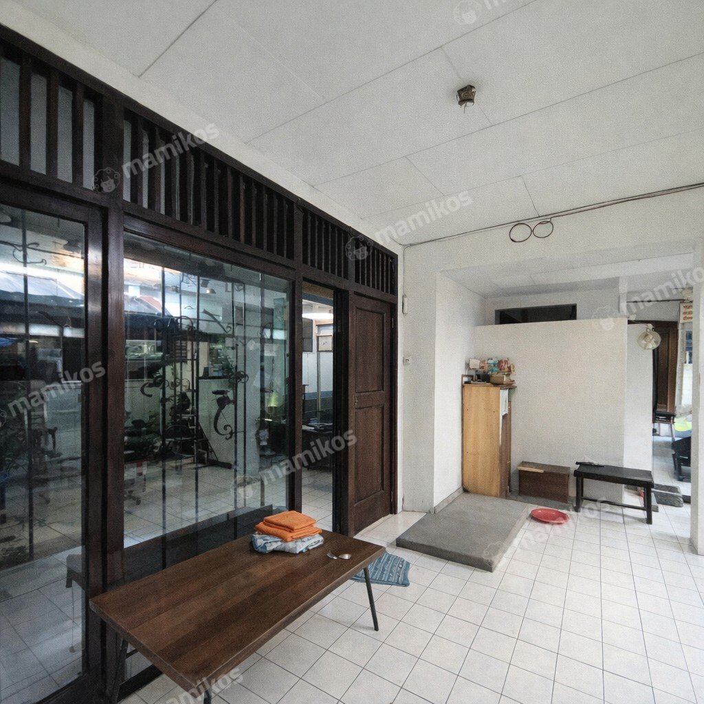 Rumah Sertifikat SHM 3 Kamar Tidur 2 Kamar Mandi Bintaro Jakarta Selatan - Photo 4