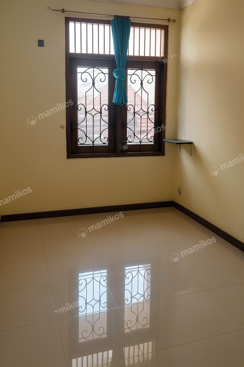 Rumah Sertifikat SHM 4 Kamar Tidur 3 Kamar Mandi Cakung Jakarta Timur - Photo 3