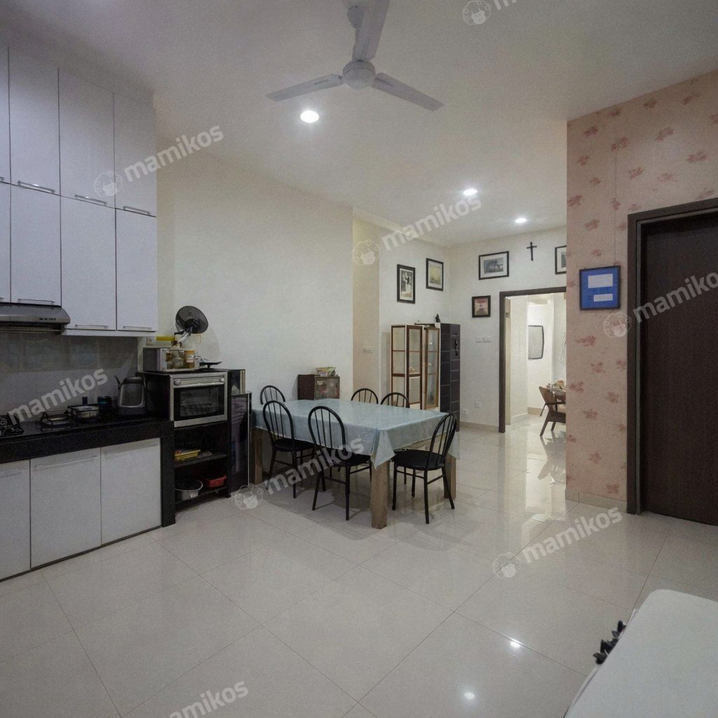Rumah Sertifikat SHM 4 Kamar Tidur 4 Kamar Mandi Jelambar Jakarta Barat - Photo 3