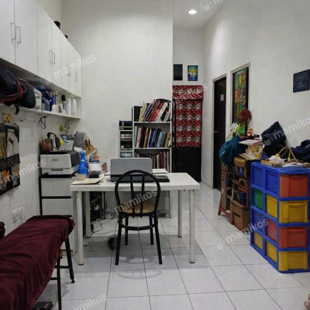 Rumah Sertifikat SHM 4 Kamar Tidur 4 Kamar Mandi Jelambar Jakarta Barat - Photo 5