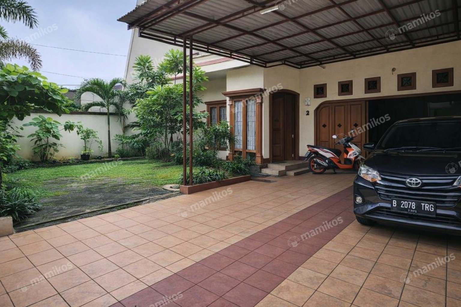 Rumah Sertifikat SHM 8 Kamar Tidur 4 Kamar Mandi Kramat Jati Jakarta Timur