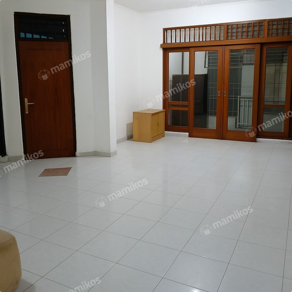 Rumah Sertifikat SHM 3 Kamar Tidur 2 Kamar Mandi Intercon Jakarta Barat - Photo 5