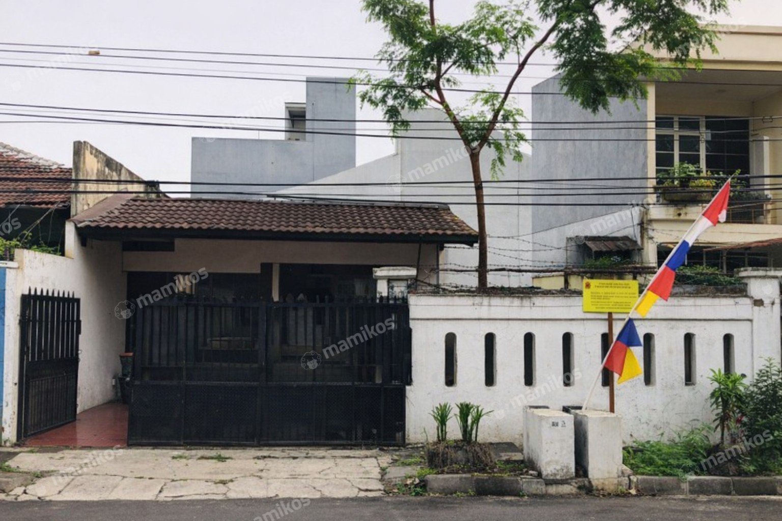 Rumah Sertifikat SHM 3 Kamar Tidur 3 Kamar Mandi Kembangan Jakarta Barat