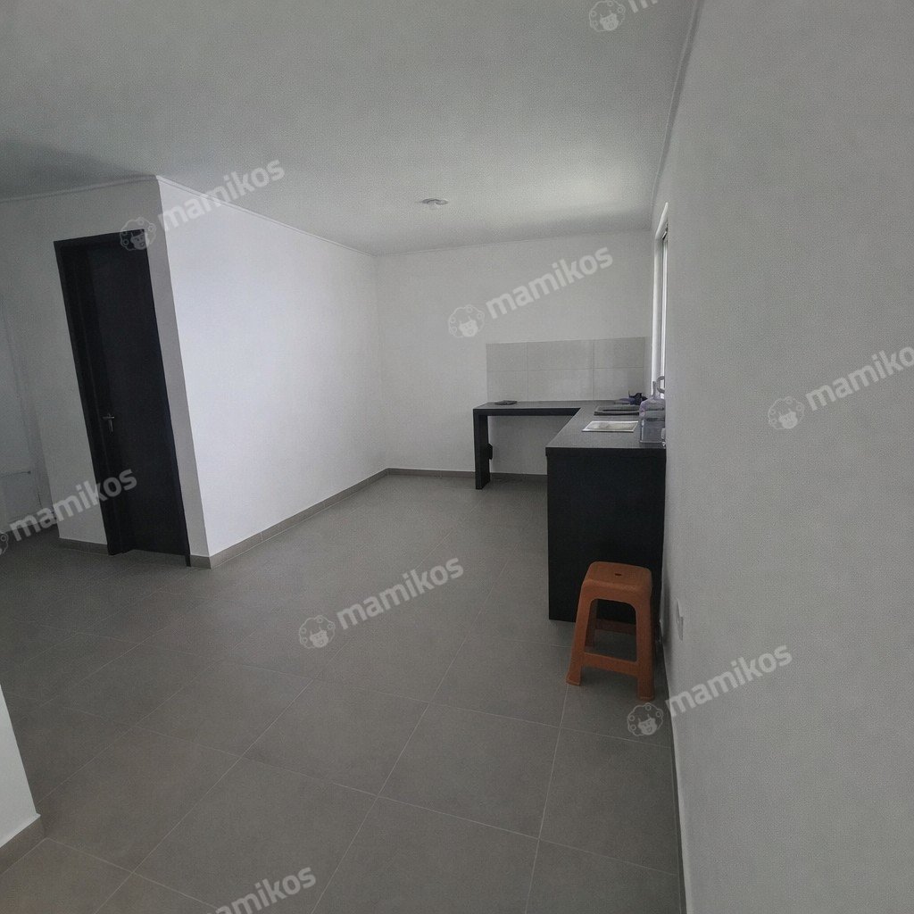Rumah Sertifikat PPJB 4 Kamar Tidur 4 Kamar Mandi Golf Island Jakarta Utara - Photo 4