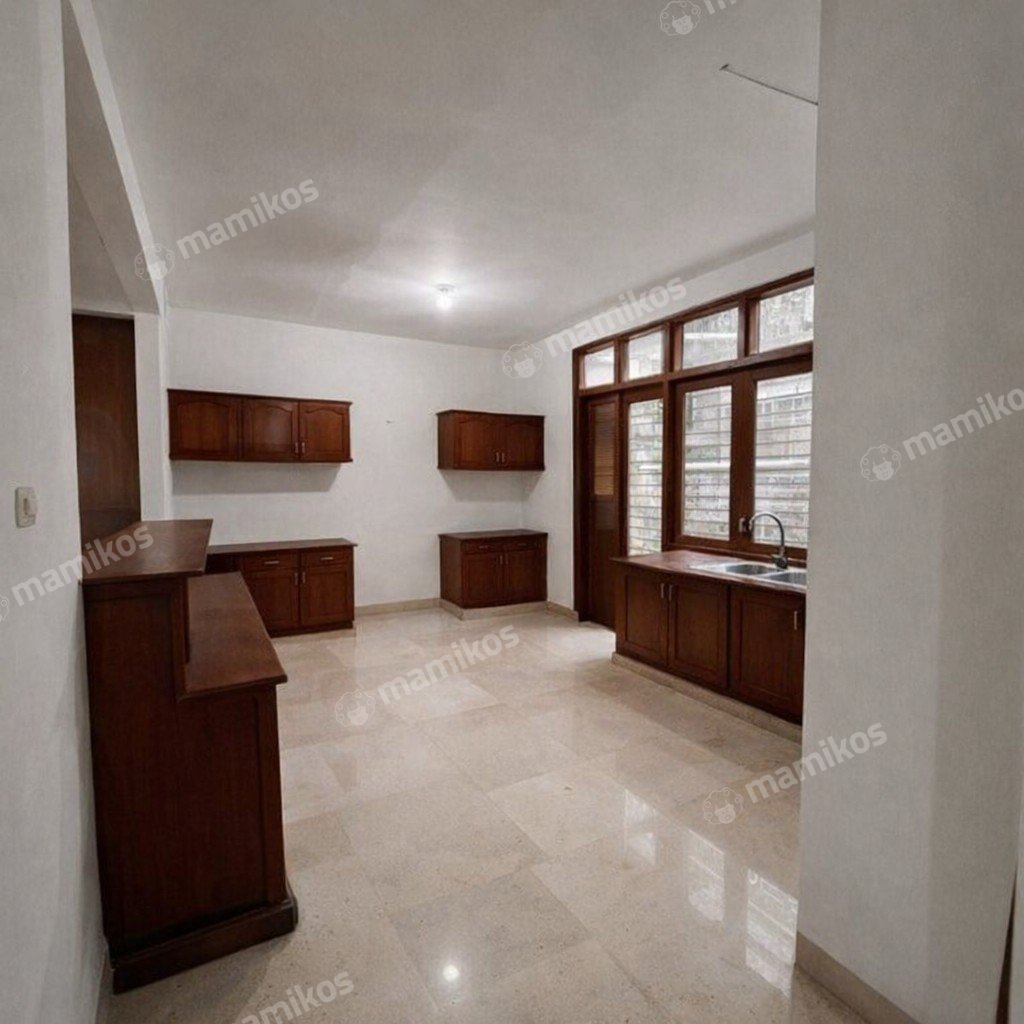 Rumah Sertifikat SHM 4 Kamar Tidur 4 Kamar Mandi Kebayoran Baru Jakarta Selatan - Photo 3