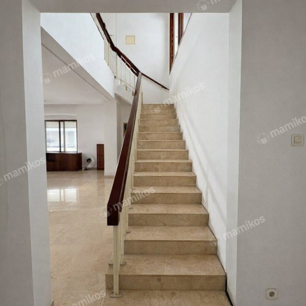 Rumah Sertifikat SHM 4 Kamar Tidur 4 Kamar Mandi Kebayoran Baru Jakarta Selatan - Photo 5