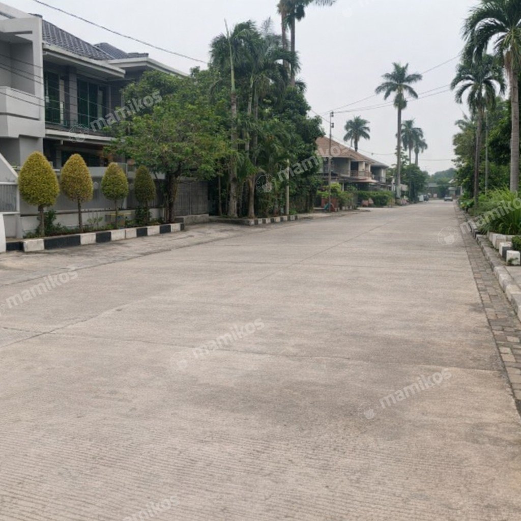 Rumah Green garden Jakarta Barat - Photo 2
