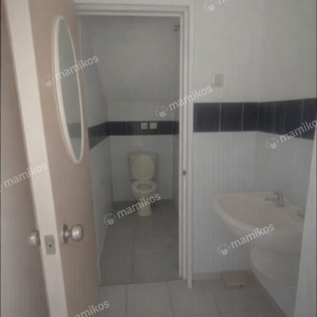 Rumah Sertifikat SHM 4 Kamar Tidur 3 Kamar Mandi Metland Menteng Jakarta Timur - Photo 2