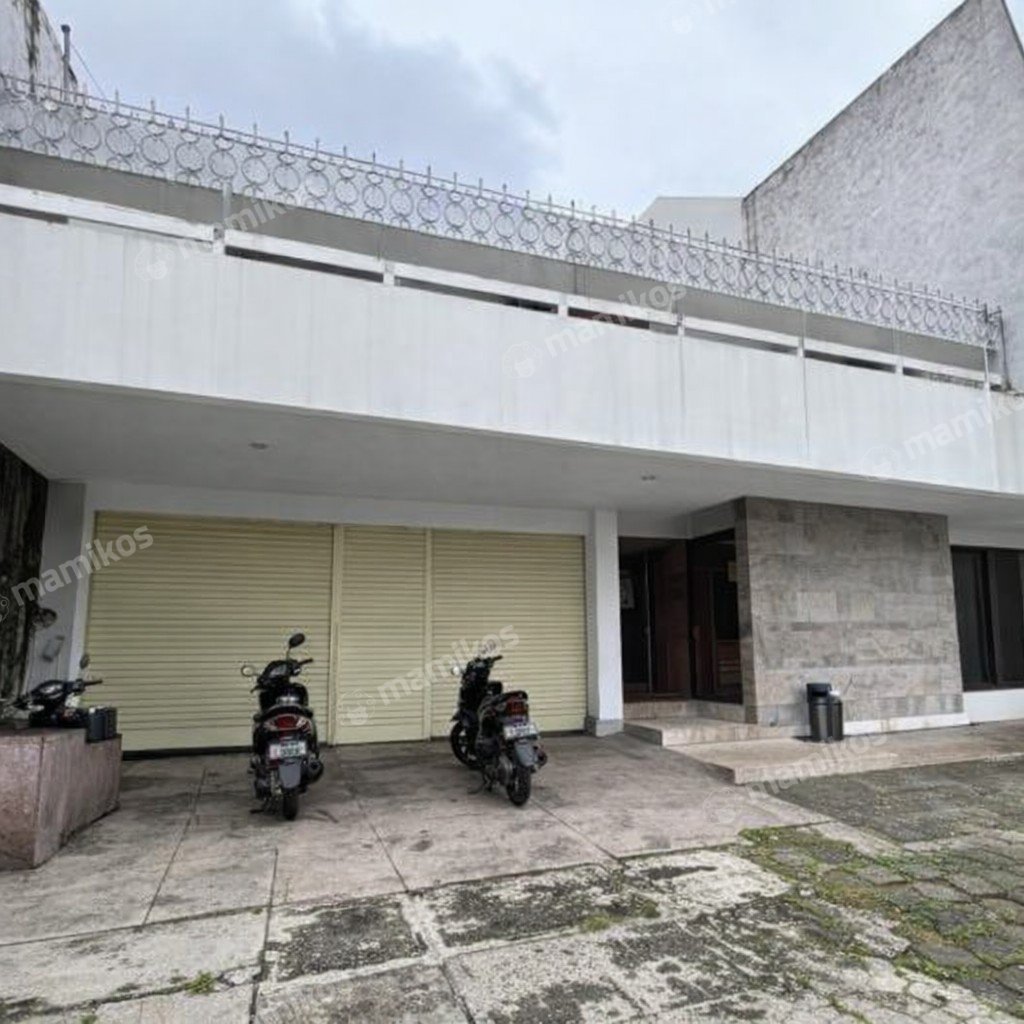 Rumah Sertifikat SHM 4 Kamar Tidur 4 Kamar Mandi Kebayoran Baru Jakarta Selatan - Photo 3