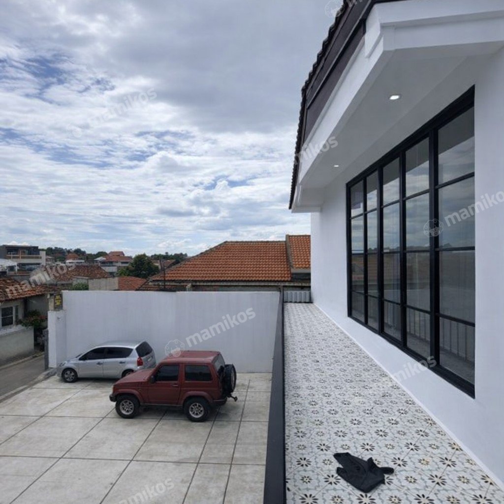 Rumah Sertifikat SHM 4 Kamar Tidur 3 Kamar Mandi Gandaria Jakarta Selatan - Photo 4
