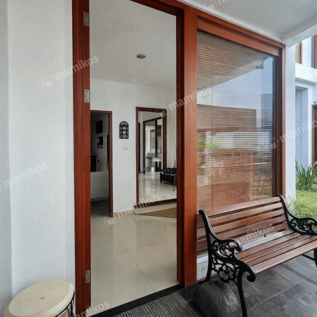 Rumah Sertifikat SHM 4 Kamar Tidur 4 Kamar Mandi Setiabudi Jakarta Selatan - Photo 3