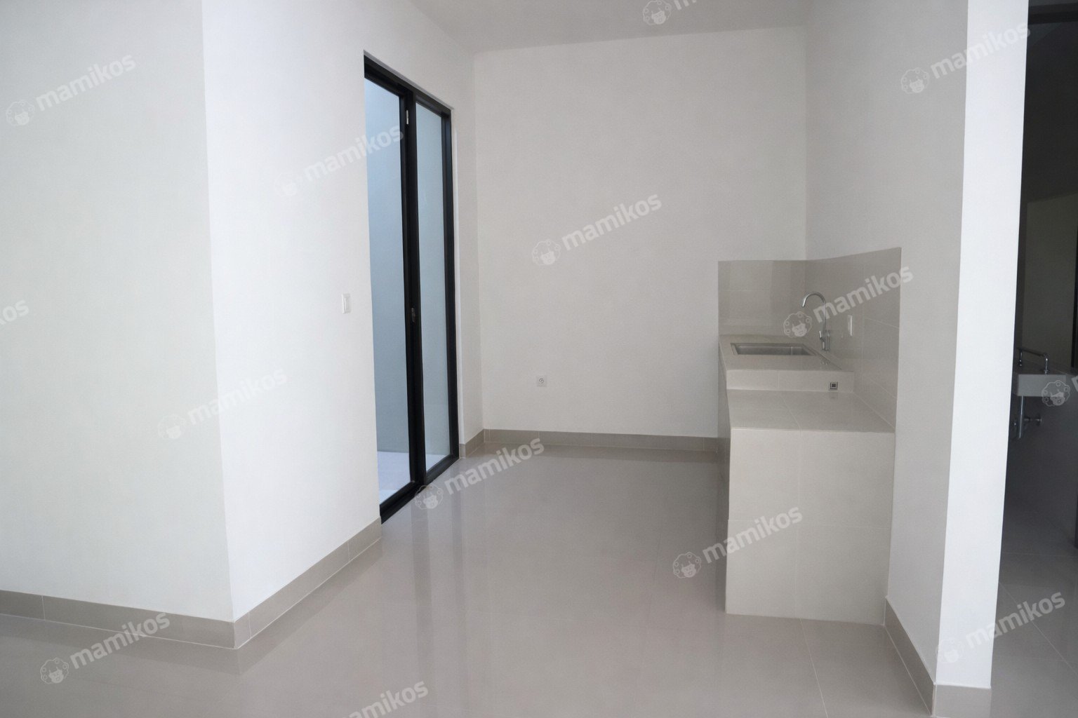 Rumah Baru 3 Kamar Tidur 3 Kamar Mandi Pantai Indah Kapuk 2 Jakarta Utara - Photo 3