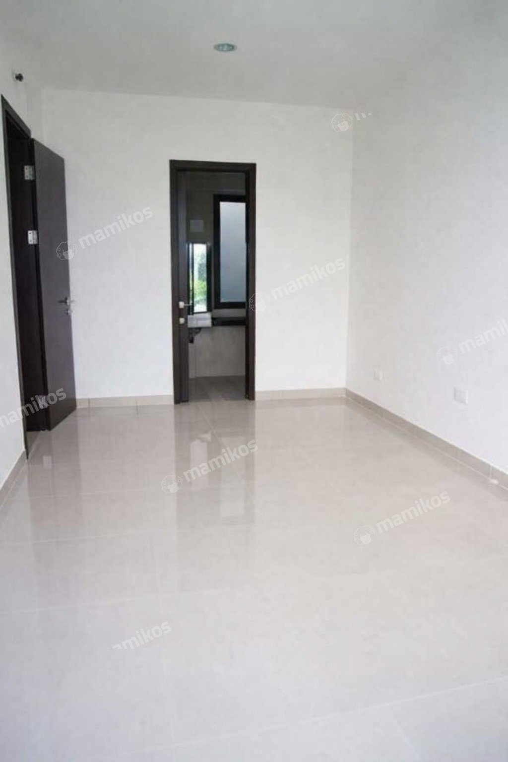 Rumah Baru 3 Kamar Tidur 3 Kamar Mandi Pantai Indah Kapuk 2 Jakarta Utara - Photo 4