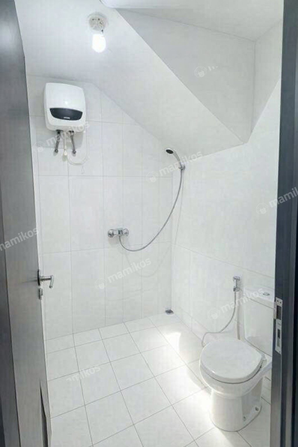 Rumah Sertifikat SHM 5 Kamar Tidur 4 Kamar Mandi Semanan Jakarta Barat - Photo 5