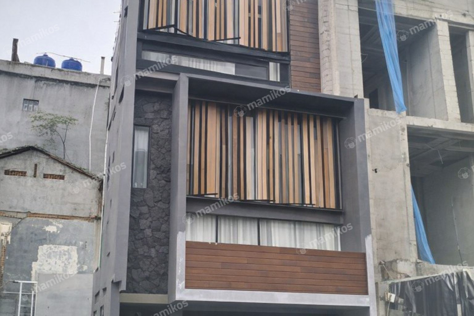 Rumah Sertifikat SHM 3 Kamar Tidur 4 Kamar Mandi Mampang Prapatan Jakarta Selatan