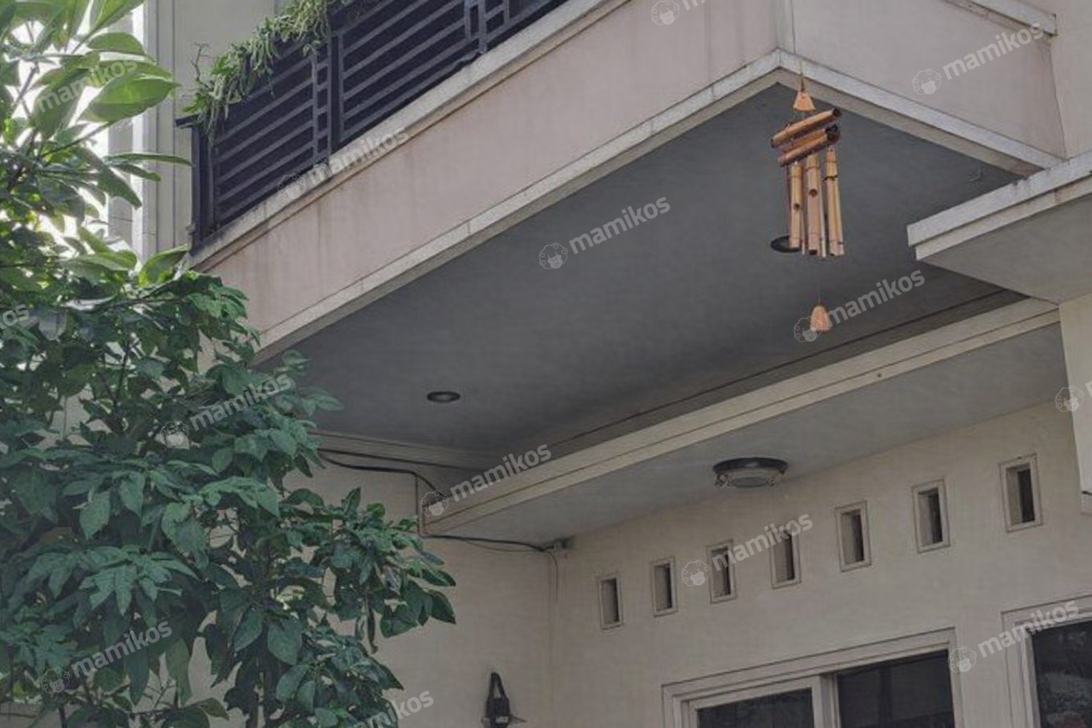 Rumah Sertifikat SHM 3 Kamar Tidur 5 Kamar Mandi Joglo Jakarta Barat