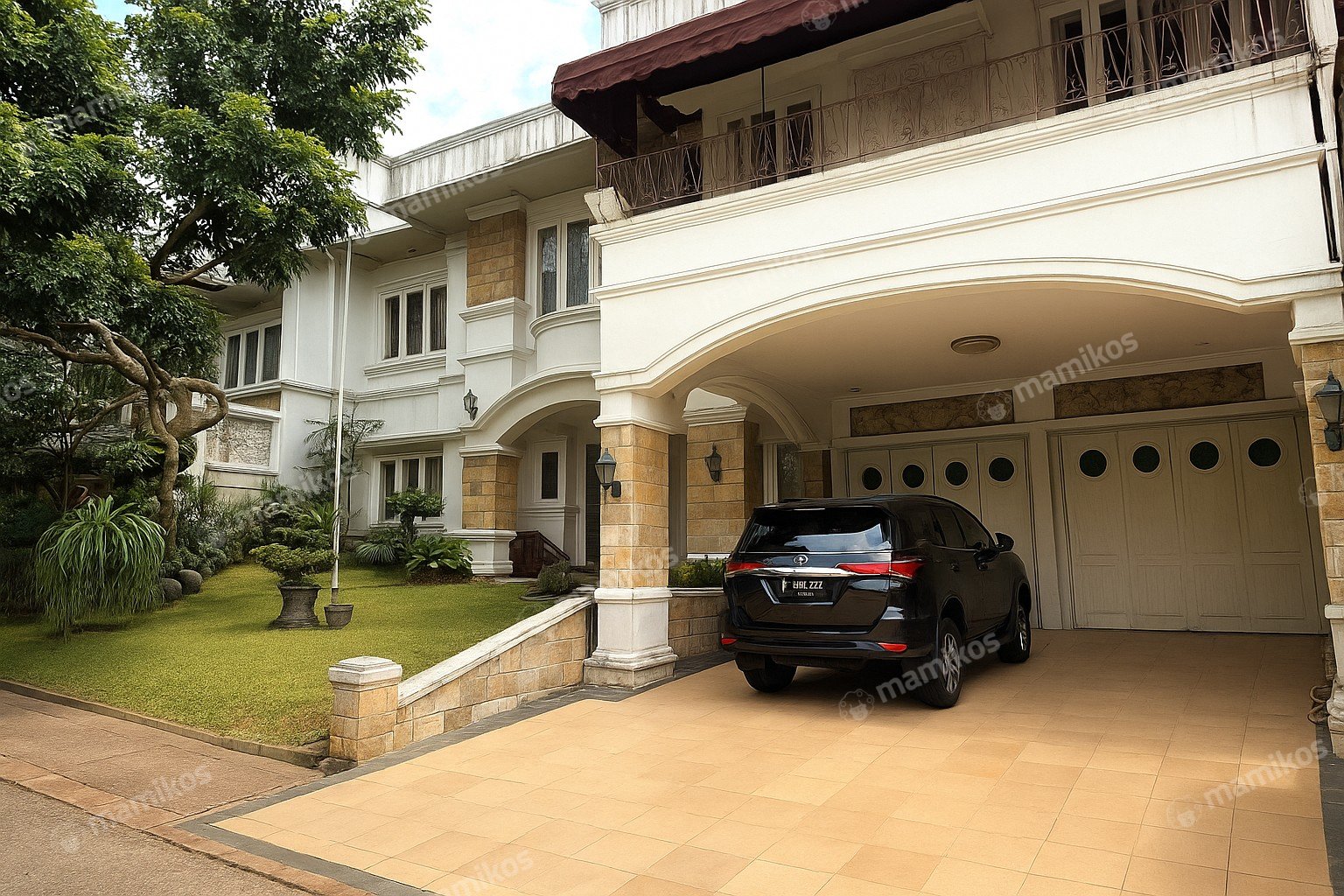 Rumah Sertifikat SHM 4 Kamar Tidur 4 Kamar Mandi Cibubur Jakarta Timur