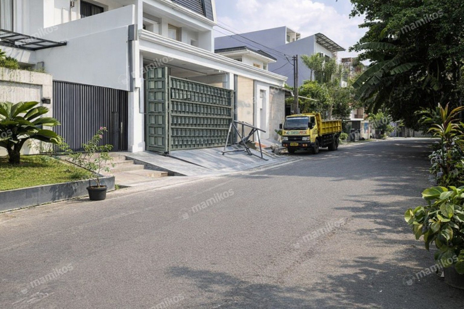 Rumah Baru Sertifikat SHM 5 Kamar Tidur Pondok Indah Jakarta Selatan