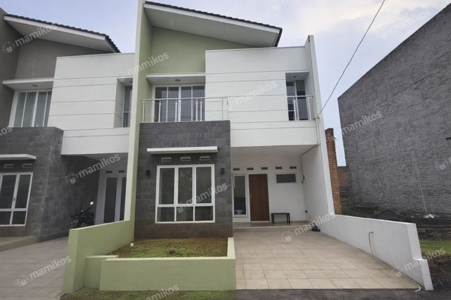 Rumah Sertifikat SHM 3 Kamar Tidur 3 Kamar Mandi Ciracas Jakarta Timur