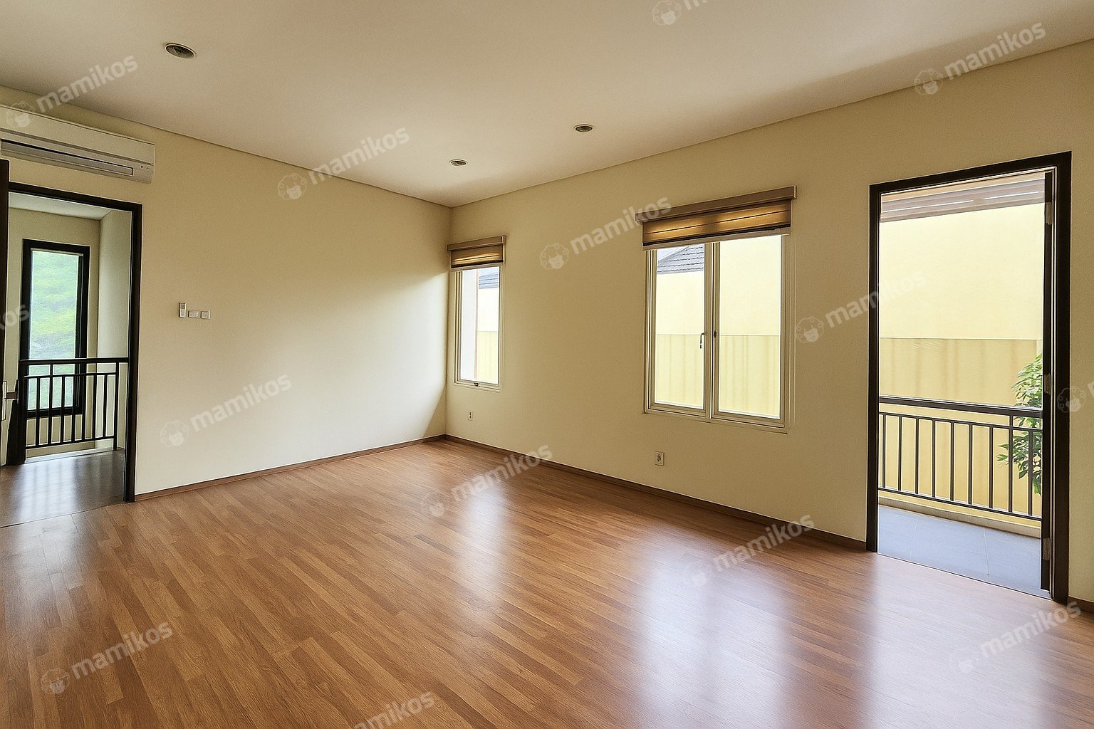 Rumah Sertifikat HGB 4 Kamar Tidur 3 Kamar Mandi Joglo Jakarta Barat - Photo 5