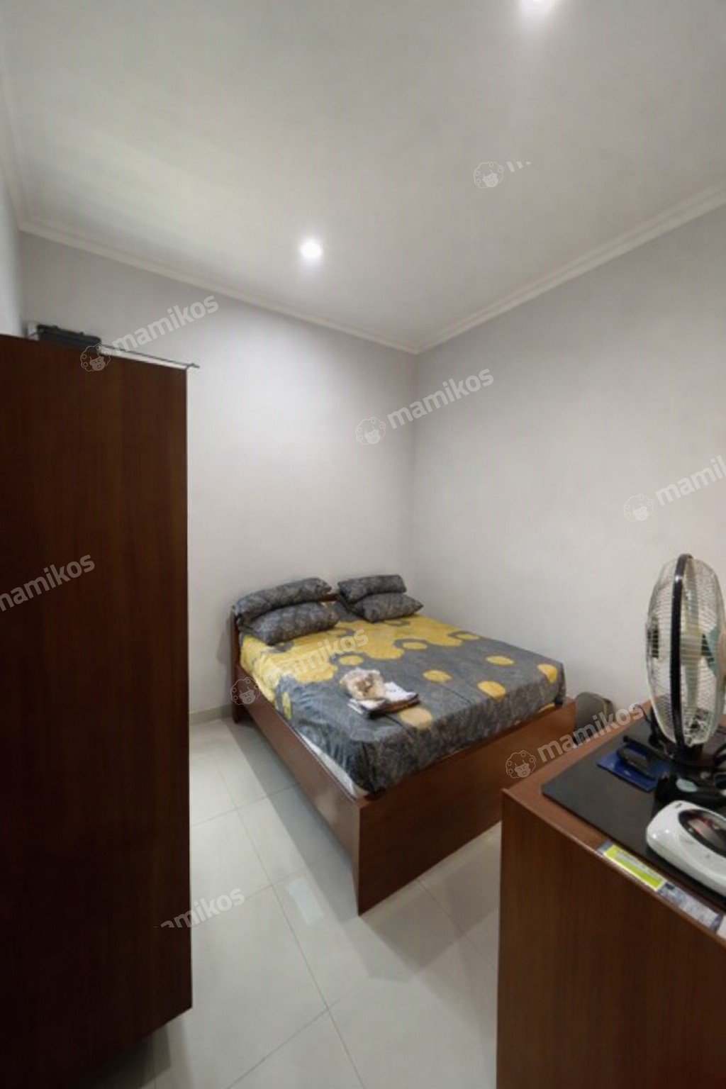 Rumah Sertifikat SHM 5 Kamar Tidur 5 Kamar Mandi Sunter Jakarta Utara - Photo 5