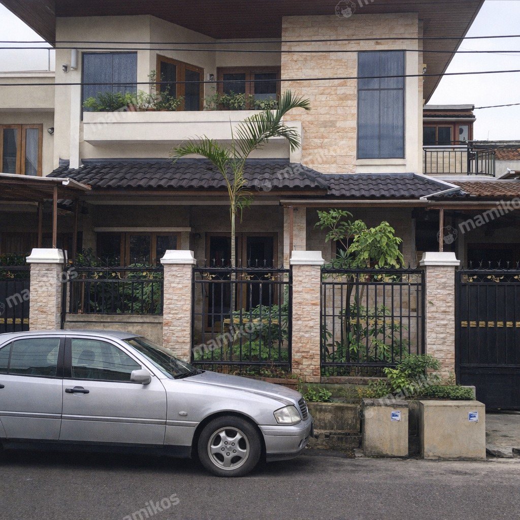 Rumah Sertifikat SHM 5 Kamar Tidur 4 Kamar Mandi Tebet Jakarta Selatan - Photo 2