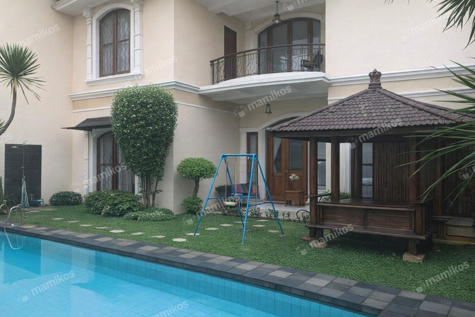 Rumah Sertifikat SHM 5 Kamar Tidur 5 Kamar Mandi Duren Tiga Jakarta Selatan