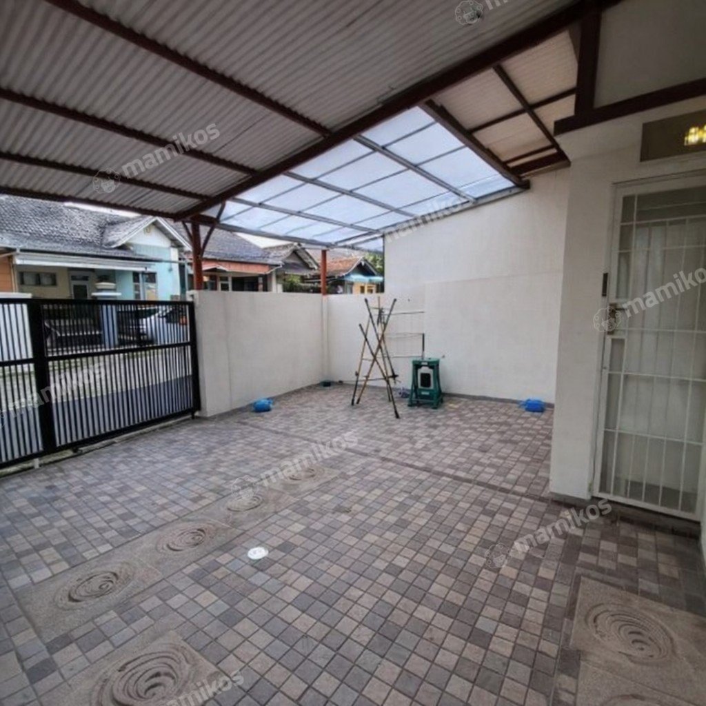 Rumah Sertifikat SHM 3 Kamar Tidur 2 Kamar Mandi Citra Garden Jakarta Barat - Photo 4