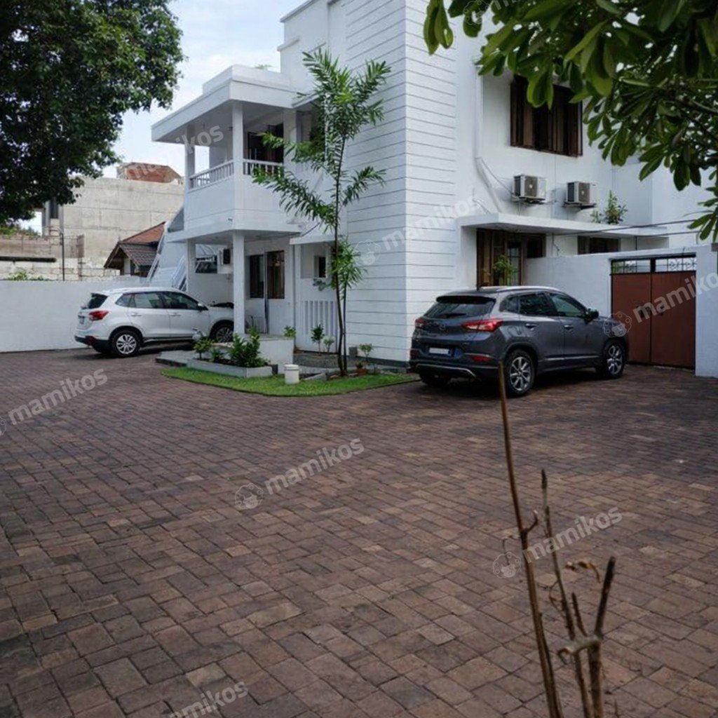 Rumah Sertifikat SHM 6 Kamar Tidur 3 Kamar Mandi Duren Sawit Jakarta Timur - Photo 3