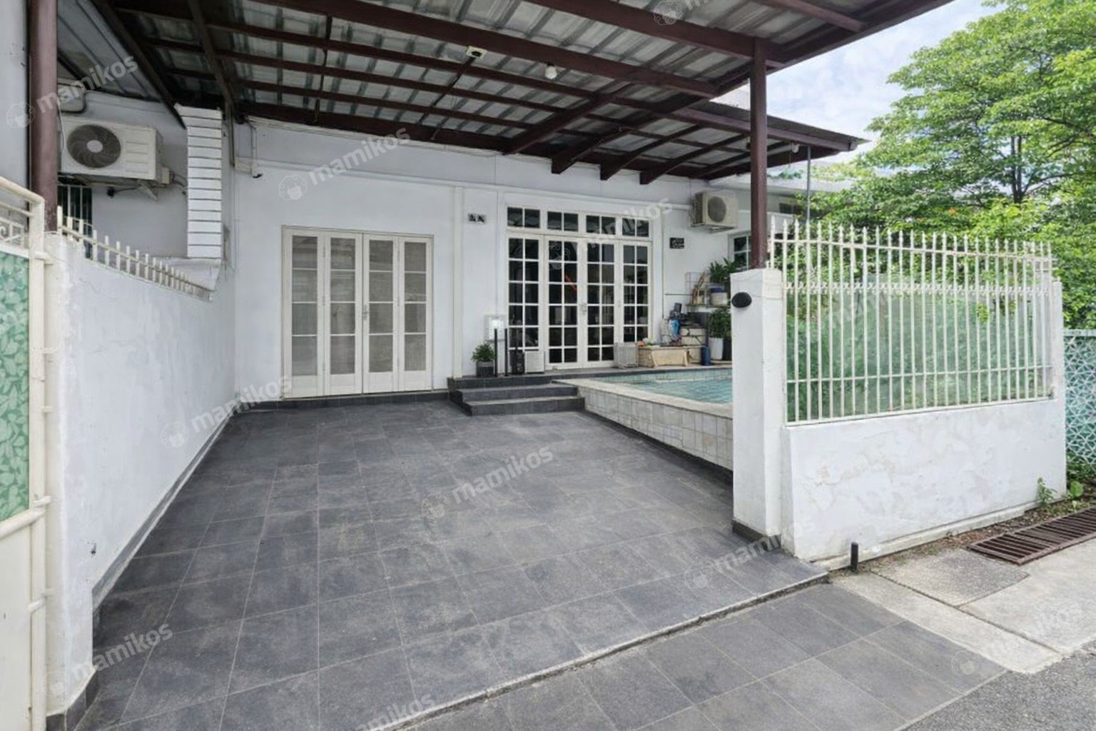 Rumah Sertifikat SHM 5 Kamar Tidur 4 Kamar Mandi Tubagus Angke Jakarta Barat - Photo 2