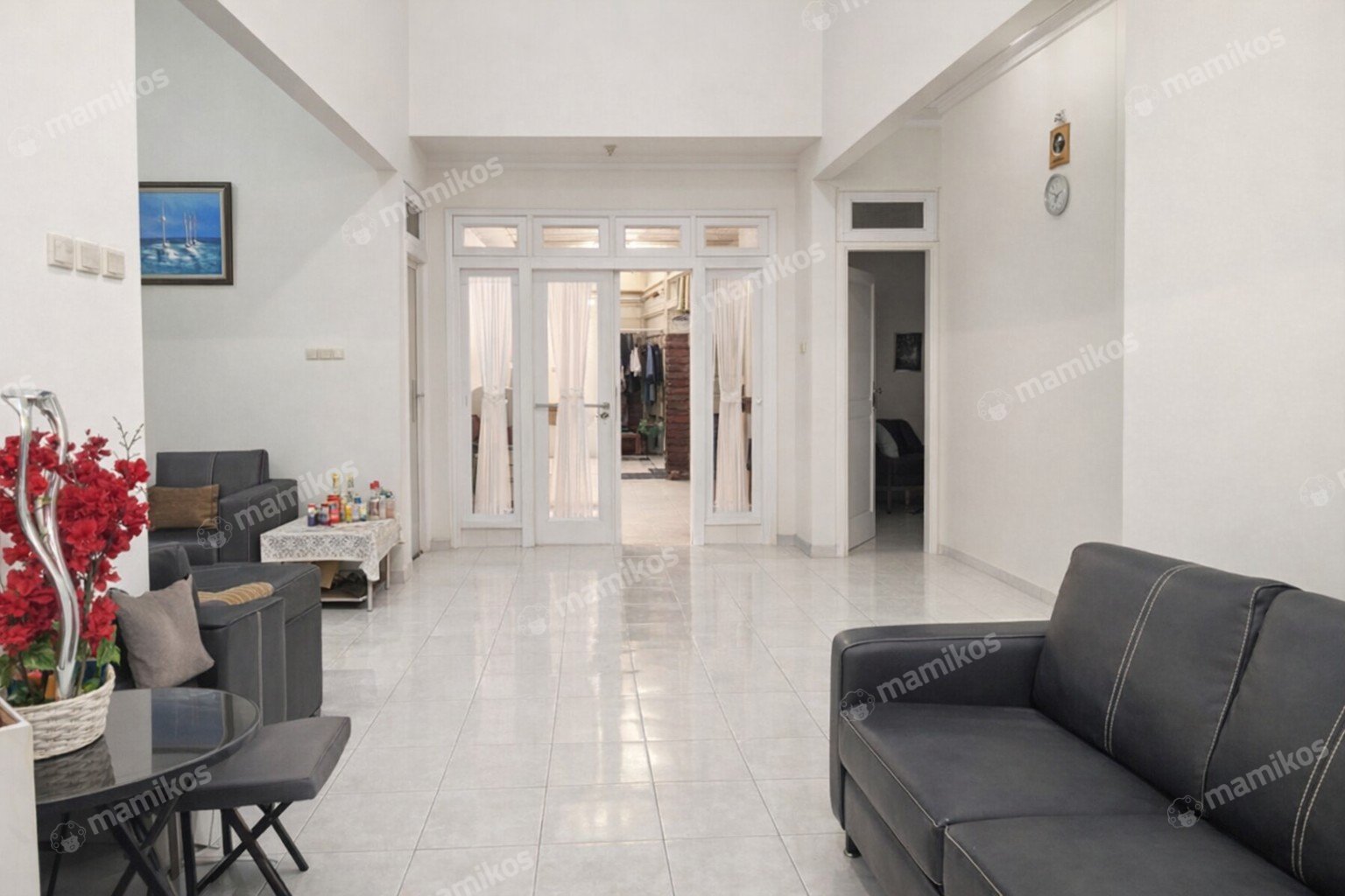Rumah Sertifikat SHM 3 Kamar Tidur 2 Kamar Mandi Citra Grand Jakarta Timur